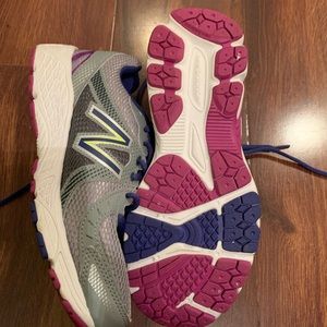 Gray /purple new balance worn maybe 2 times inside